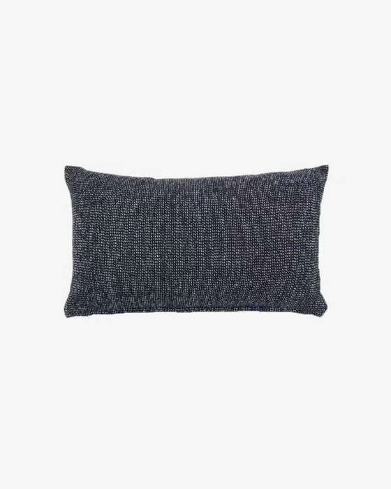 Almohadón Tapla mezcla algodón negro 30 x 50 cm en Negro - Textiles, Uruguay | Kavehome