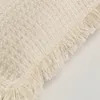 Almohadón Amarilys 45 x 45 cm en Beige, Uruguay | Kavehome, vista 2 de 2