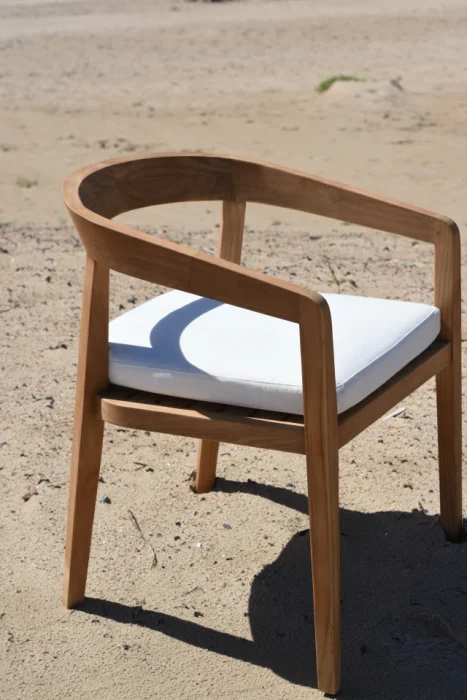 SILLA VENTO C/ALMOHADÓN en Madera natural - Sillas, Uruguay | Sentido Jose Ignacio