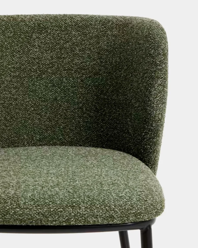 Taburete Ciselia de chenilla - gruesa verde oscuro y patas de acero acabado negro FSC Mix Credit 65 cm. en Marrón - Butacas, banquetas y puffs, Uruguay | Kavehome, vista 5
