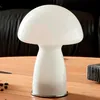 Luminaria de Mesa Pilz en Blanco - Lámparas de mesa, Uruguay | Serlux, vista 6 de 6