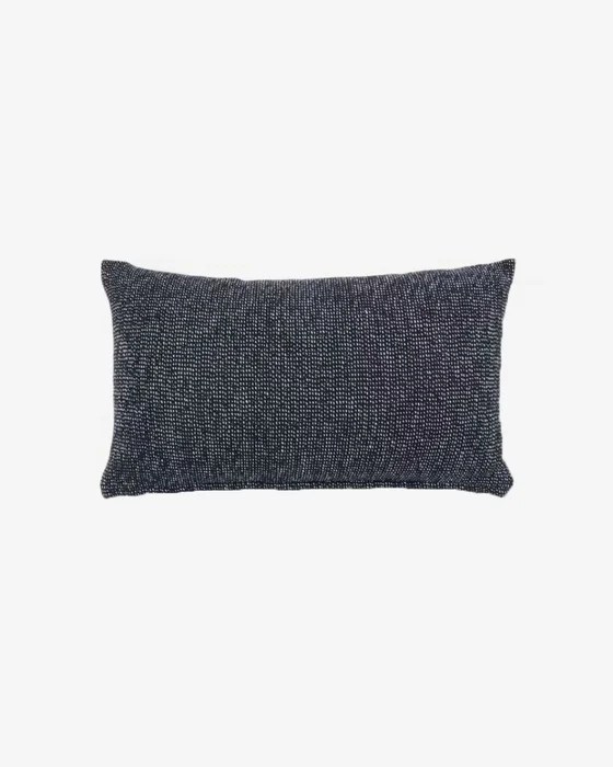 Almohadón Tapla mezcla algodón negro 30 x 50 cm en Negro - Textiles, Uruguay | Kavehome