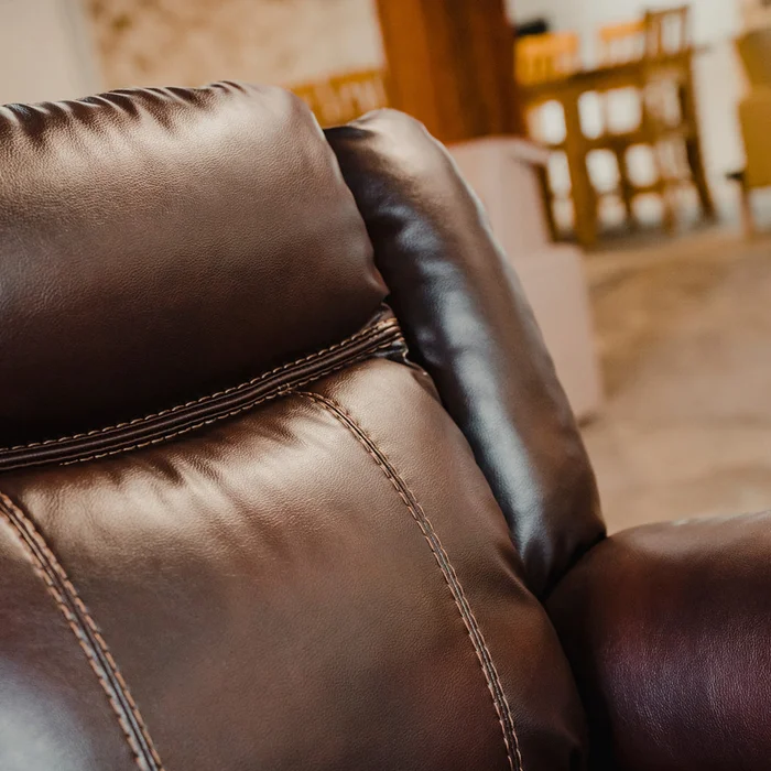 Sillón Recliner 2 Cuerpos - Kingdom en Marrón - Sillones y sofás, Uruguay | Ecowood, vista 3