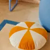 Almohadón redondo Odet de algodón - blanco y mostaza Ø 45 cm en Blanco, Mostaza - Textiles, Uruguay | Kavehome, vista 3 de 4