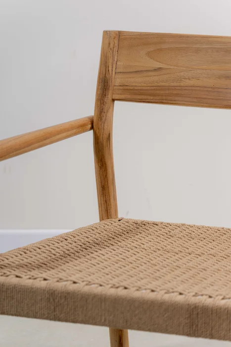 Butaca en madera teca y cuerda natural en Beige - Butacas, banquetas y puffs, Uruguay | Entrecasa, vista 3