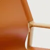 Butaca Jan de fibras de cuero reciclado - marrón claro y madera maciza de fresno con acabado tono natural FSC 100% en Marrón - Butacas, banquetas y puffs, Uruguay | Kavehome, vista 5 de 10