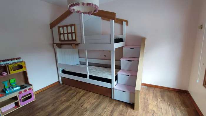 Cama Milán en Multicolor - Dormitorio, Uruguay | Treehouse Deco, vista 2
