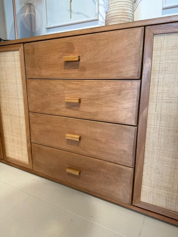 Aparador de madera y fibras naturales en Madera natural - Muebles para TV, Uruguay | FMB, vista 3
