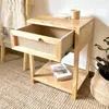 Mesa de luz con esterilla de viena en Madera natural - Mesas de luz, Uruguay | Decoramuss, vista 2 de 2