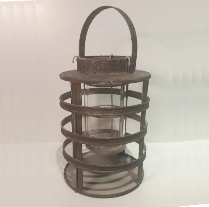 CANDELABRO METAL en Grafito, Gris - Velas y Portavelas, Uruguay | Champagne Home