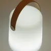 Luminaria de mesa exterior Dialma con asa marrón en Blanco - Lámparas de mesa, Uruguay | Kavehome, vista 5 de 7