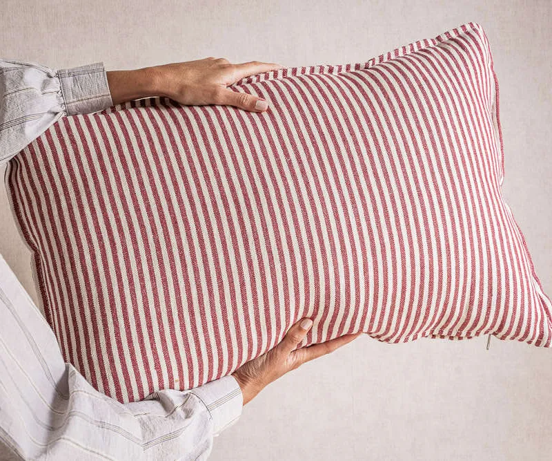 ALMOHADON LINO ALTO GRAMAJE RAYAS ROJAS - 70 X 43 CMS en Rojo - Textiles, Uruguay | La Iberica