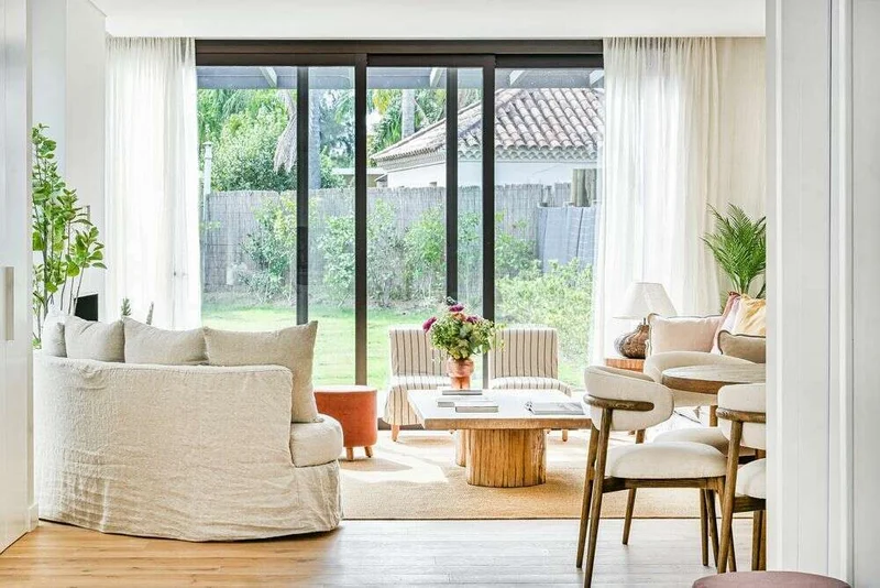 SILLA SOHO - LINO RAYADO en Beige - Butacas, banquetas y puffs, Uruguay | La Iberica, vista 7