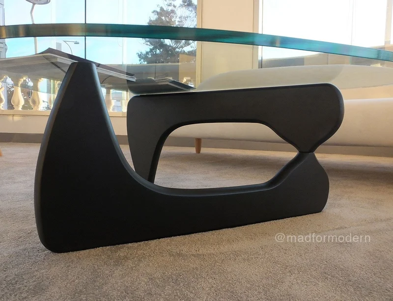 Noguchi Coffee Table | Isamu Noguchi en Madera natural - Mesas de living, Uruguay | Mad for Modern, vista 5