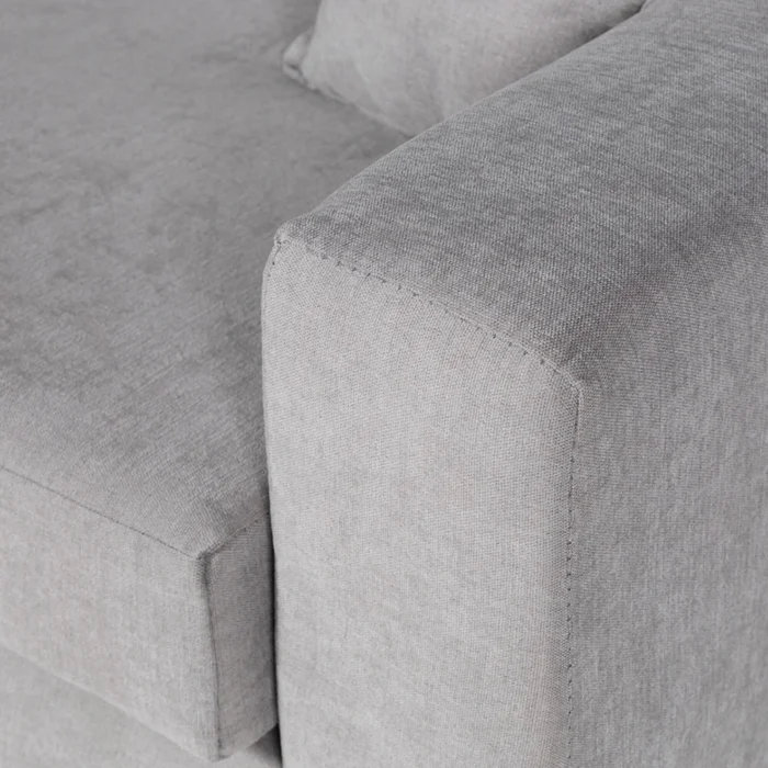 Sofá Marau - Tela Microfibra - 3 cuerpos - Berlin 05 (Ceniza) en Beige - Sillones y sofás, Uruguay | Nyr, vista 4