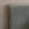 Respaldo de cama tapizado en Beige - Dormitorio, Uruguay | Pieza Clave, vista 5 de 19