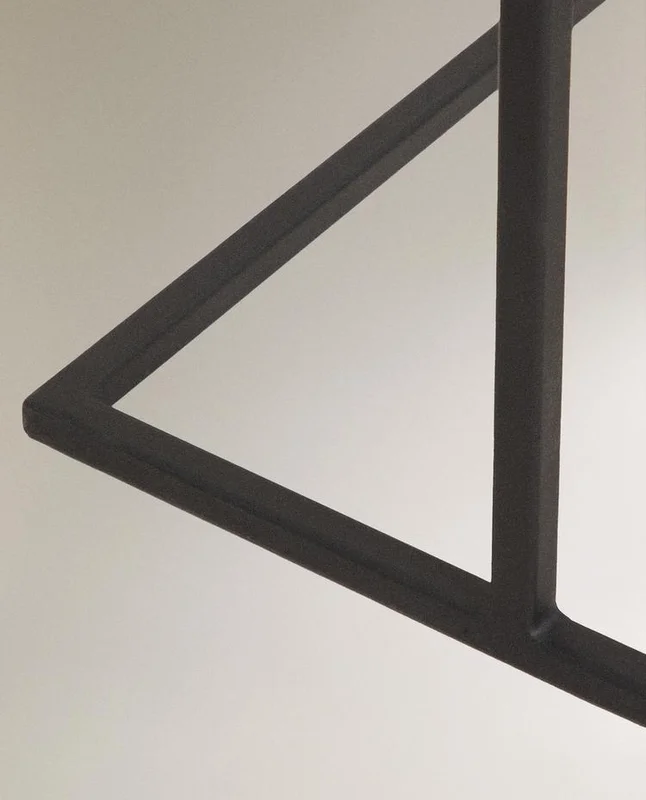 BURRO ROPA METAL en Negro - Cómodas, Uruguay | Zara Home, vista 5