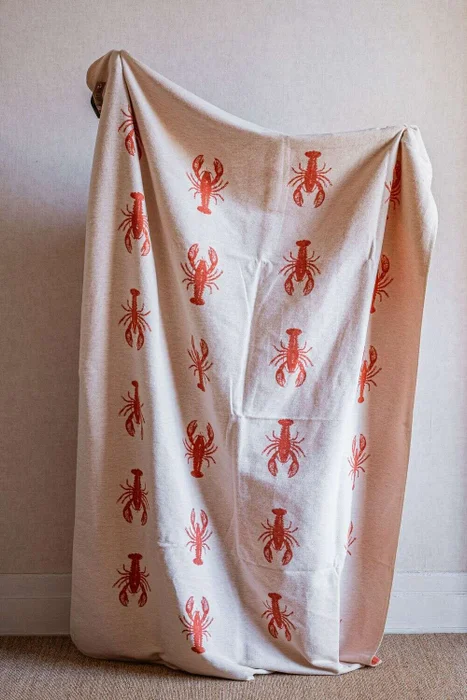 MANTA AUSTRIACA - LANGOSTAS - Textiles, Uruguay | La Iberica, vista 2