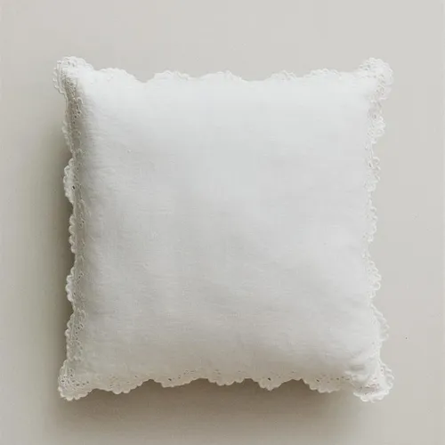 COJÍN LINO BORDADO - Textiles, Uruguay | Zara Home