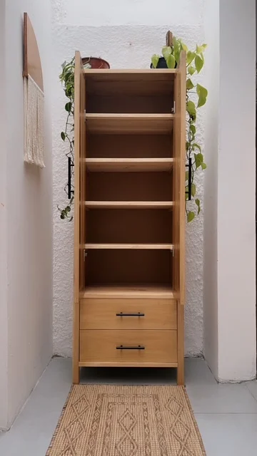 Alacena despensa de madera en Madera natural - Aparadores y recibidores, Uruguay | Decoramuss, vista 4