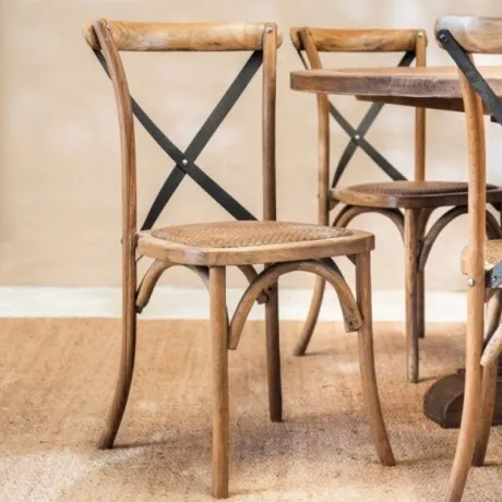 Silla Derwent Respaldo Metal en Madera natural - Sillas, Uruguay | Aihaus
