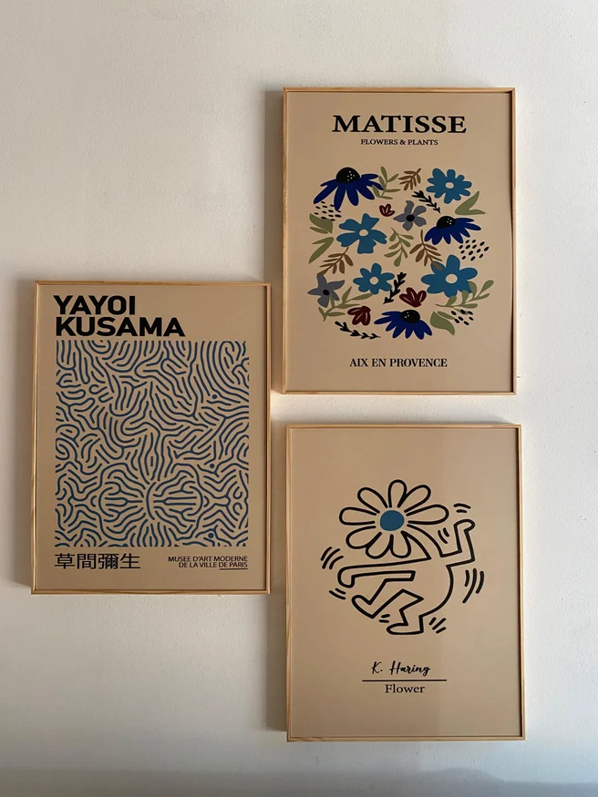 Kit 3 Cuadros - Artistas Celeste - 30 × 40 en Celeste/Azul / Negro – Material Marco: Pino – Moldura Caja - Decoración de pared, Uruguay | Berna home, vista 2