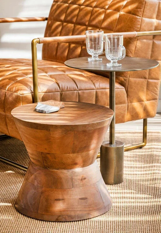 BUTACA ASTON CUERO ITALIANO CARAMELO en Marrón - Butacas, banquetas y puffs, Uruguay | La Iberica, vista 14