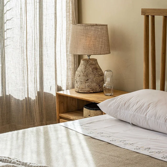 Lampara de mesa Sophia Antique en Beige - Lámparas de mesa, Uruguay | De Arcos