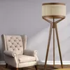 Lámpara de Pie Navi - Madera Natural Tauari - Lámparas de pie, Uruguay | Berna home, vista 7 de 8