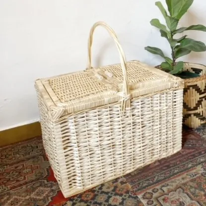 Canasto de mimbre para leña en Marrón - Decoración, Uruguay | Decoramuss