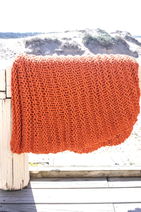 THROW TEJIDO A MANO NARANJA en Naranja - Textiles, Uruguay | Sentido Jose Ignacio, vista 2