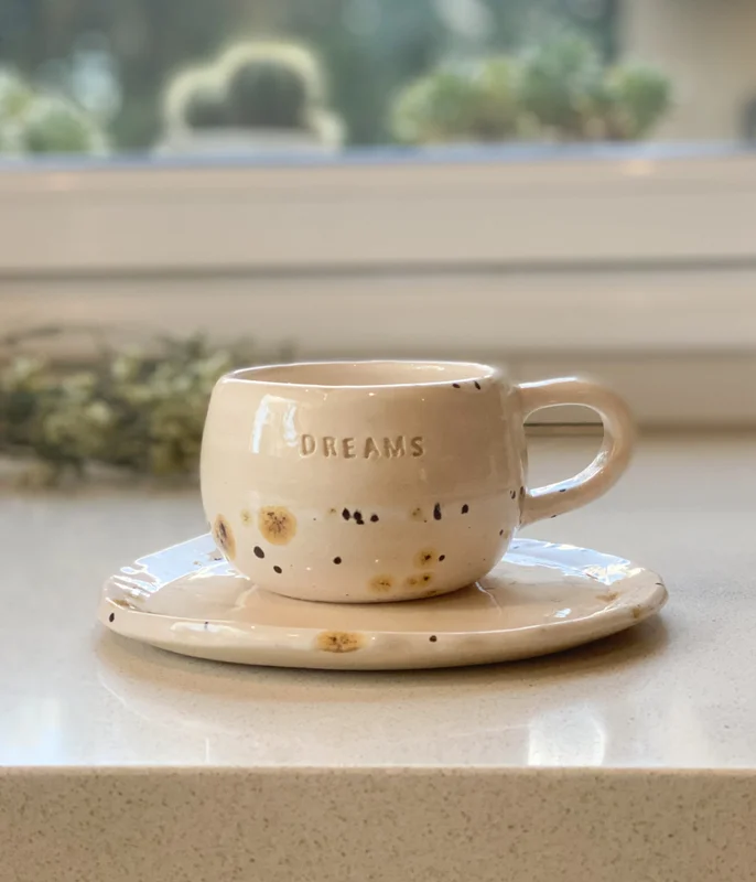 Cápsula dulce (taza y plato) en Beige - Decoración, Uruguay | Dreams On Time, vista 5