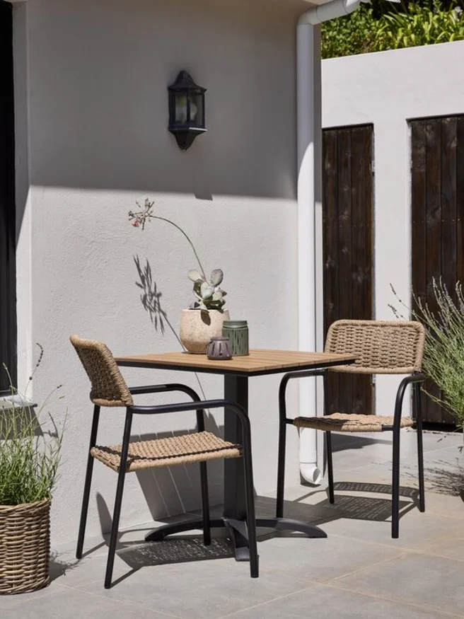 Silla apilable ORKANGER natural en Madera natural - Muebles para el exterior, Uruguay | JYSK, vista 2