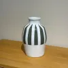 Botella mitad rayas verde en Verde - Jarrones, Uruguay | FMB, vista 1 de 3