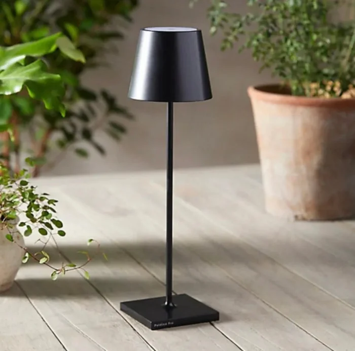 Lampara de mesa metal KLEA en Elegir - Lámparas de mesa, Uruguay | Simple Deco
