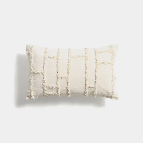 Funda de cojín amarilla Verion con detalle geométrico bordado 30 x 50 cm en Beige - Textiles, Uruguay | Kavehome