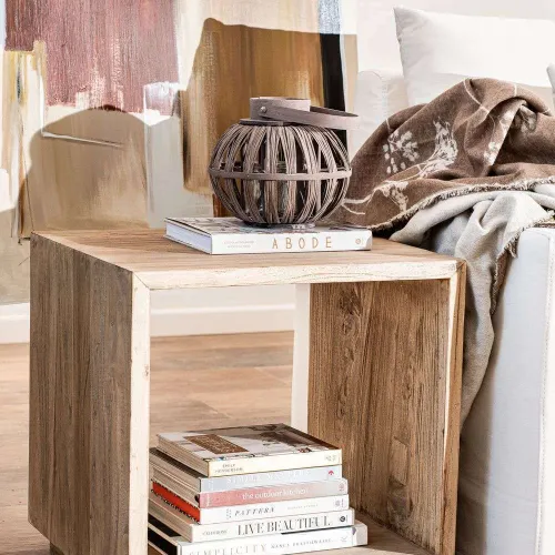 MESA LATERAL CUBO - OLMO NATURAL - 55 X 50 CMS en Madera natural - Mesas de luz, Uruguay | La Iberica