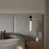 Respaldo tapizados exclusivos en Verde - Dormitorio, Uruguay | Pieza Clave, vista 2 de 11
