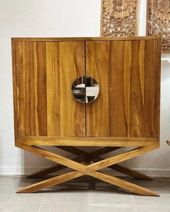 Aparador alto: Damai Purnama en Madera natural - Aparadores y recibidores, Uruguay | Balihai