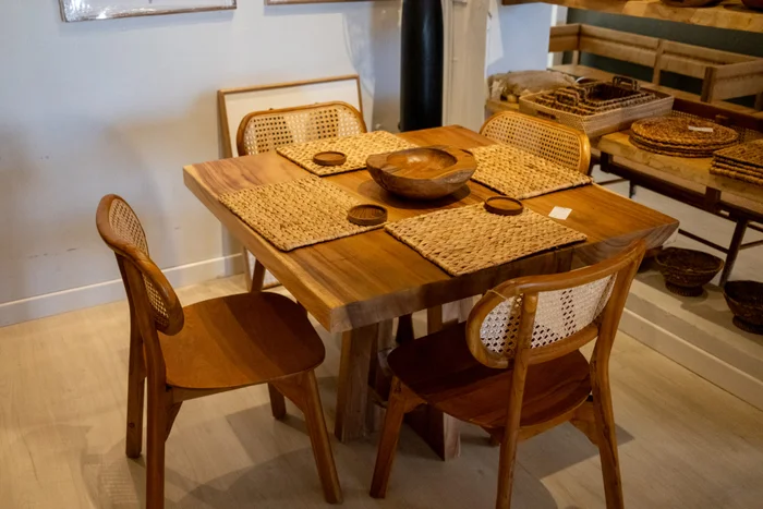 4 PCS - Mesas de comedor, Uruguay | Rumah Studio Home