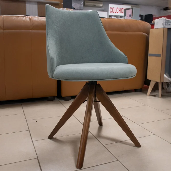 SILLA LUCI GIRATORIA CON PATAS DE MADERA / COLOR VERDE 2127 - Escritorios y sillas de escritorio, Uruguay | Rosas Hermanos, vista 2