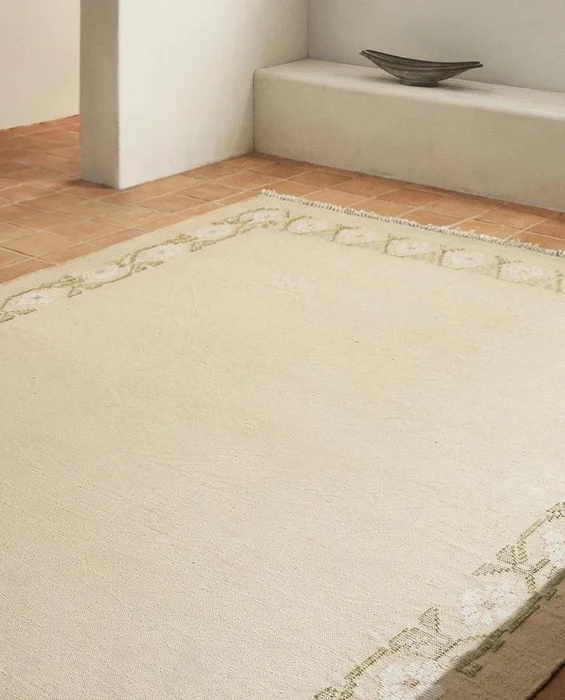 ALFOMBRA JACQUARD FLORES - Alfombras, Uruguay | Zara Home