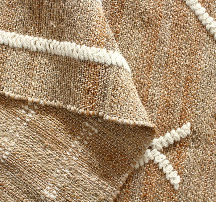 ALFOMBRA TRIBAL YUTE/LANA BLANCO en Beige - Alfombras, Uruguay | Más Infinito Casa, vista 3