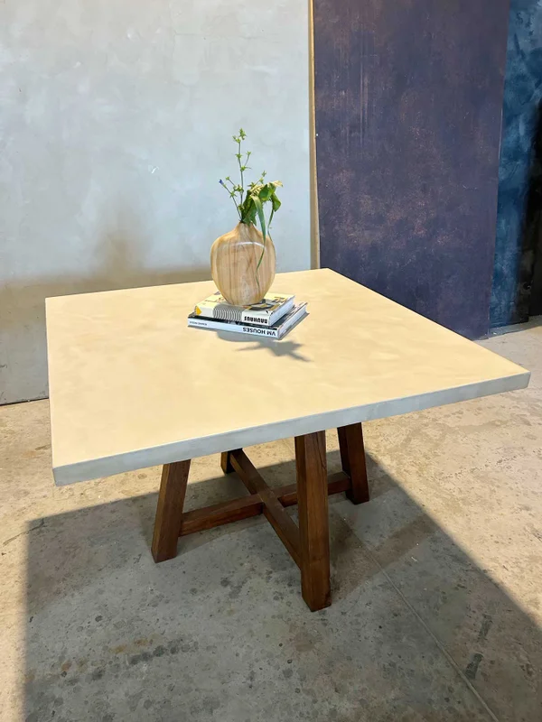 Mesa de comedor DELPHINUS cuadrada en Beige - Mesas de comedor, Uruguay | Mezcla, vista 3
