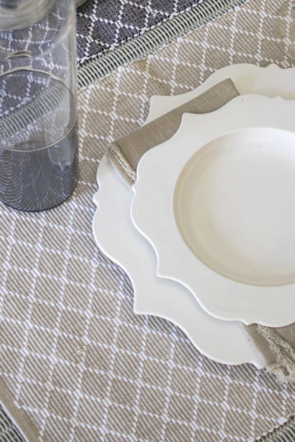 INDIVIDUAL ROMBOS BEIGE O GRIS - Textiles, Uruguay | Sentido Jose Ignacio, vista 2