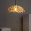 Lampara Flower en Beige - Lámparas colgantes, Uruguay | Alta Gracia Deco, vista 5 de 6