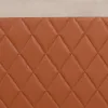 Butaca Poltrona 1 Cuerpo Alta Con Patas Capitoneada en BEIGE/MARRON - Butacas, banquetas y puffs, Uruguay | Soy Hogar, vista 18 de 18