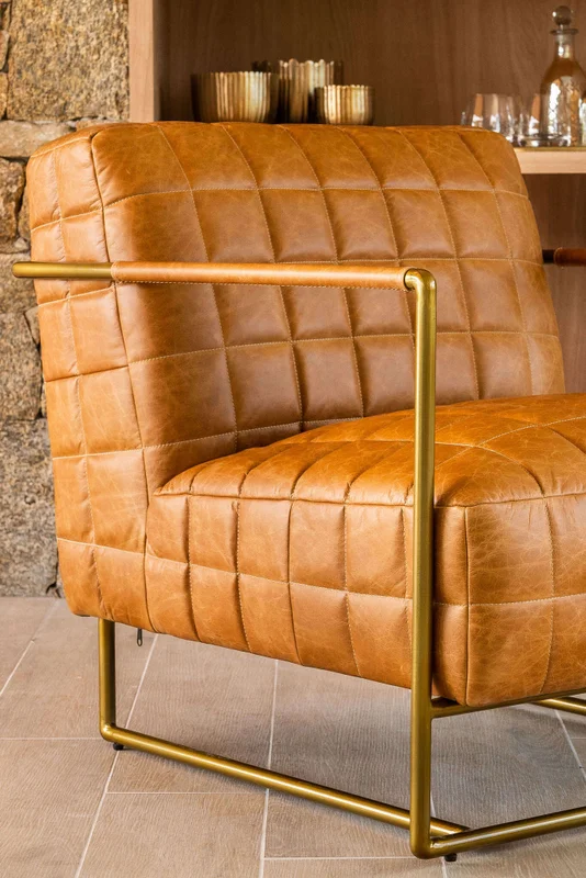 BUTACA ASTON CUERO ITALIANO CARAMELO en Marrón - Butacas, banquetas y puffs, Uruguay | La Iberica, vista 11
