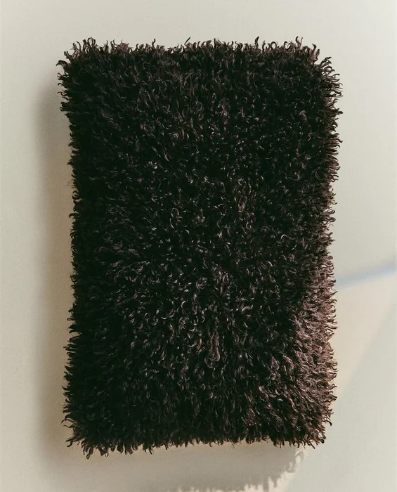 FUNDA COJÍN PELO ONDA - Textiles, Uruguay | Zara Home