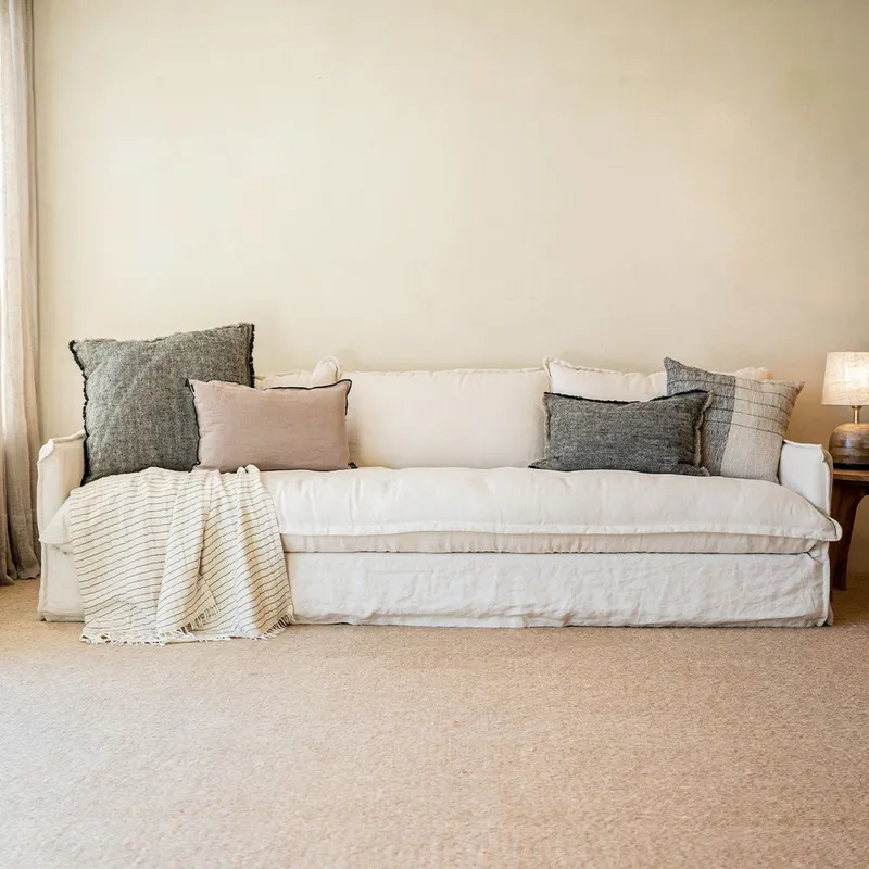 Sillón Elsa 260 lino tiza en Blanco - Sillones y sofás, Uruguay | De Arcos